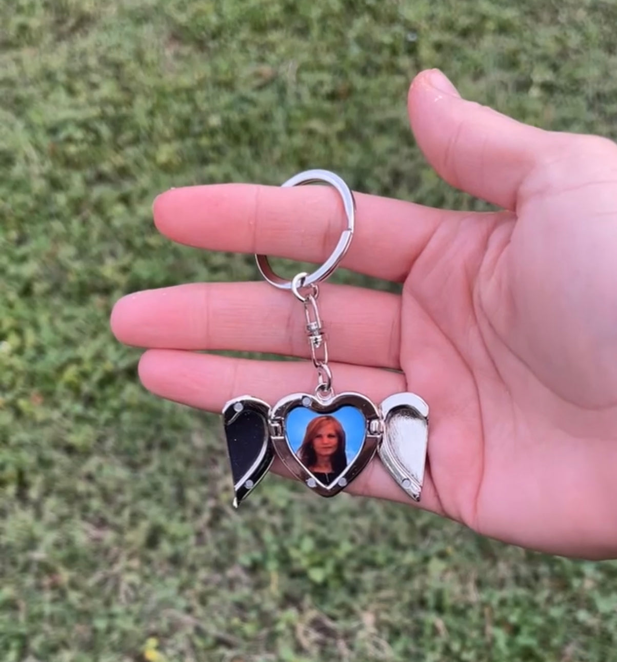 Memorial keychain