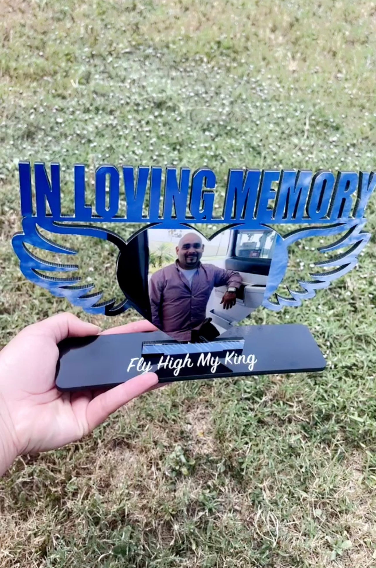 In Loving Memory Wings Photo Frame